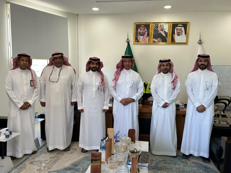 فريق وعي البيئية يزور مركز الغطاء النباتي